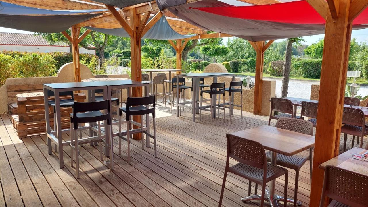 Logis Hotel Restaurant Le Clos Saint Loup Bram Exterior photo